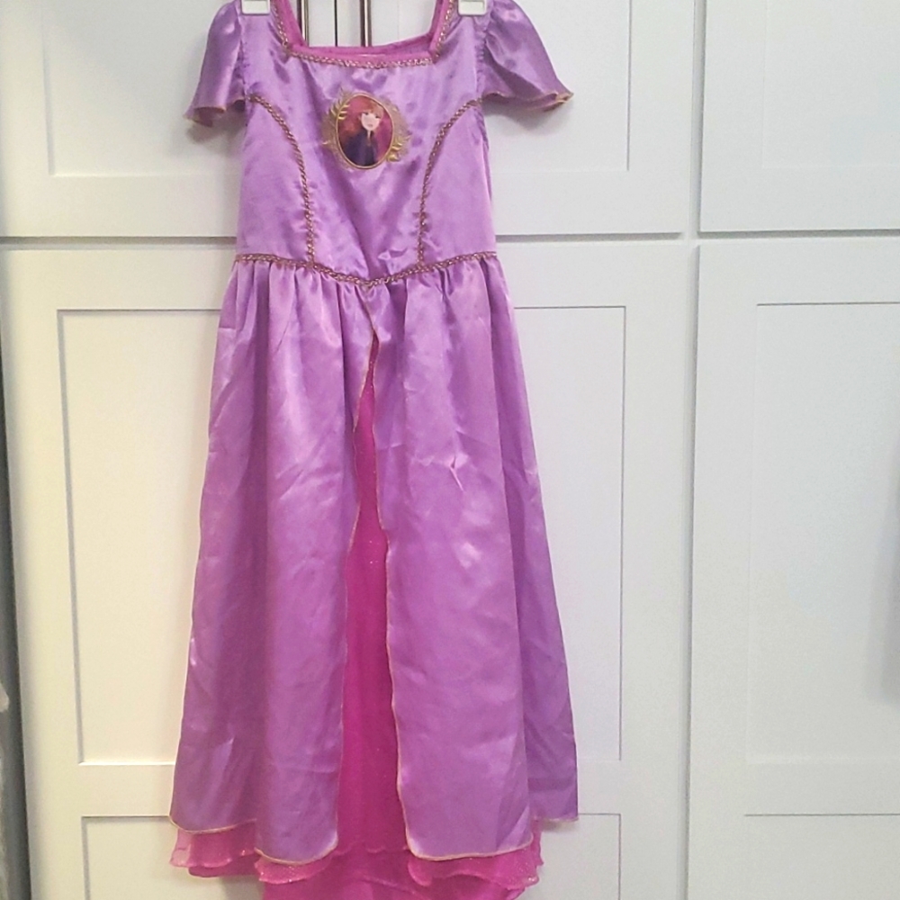 Disney Store Anna from Frozen deluxe nightgown sz 7/8